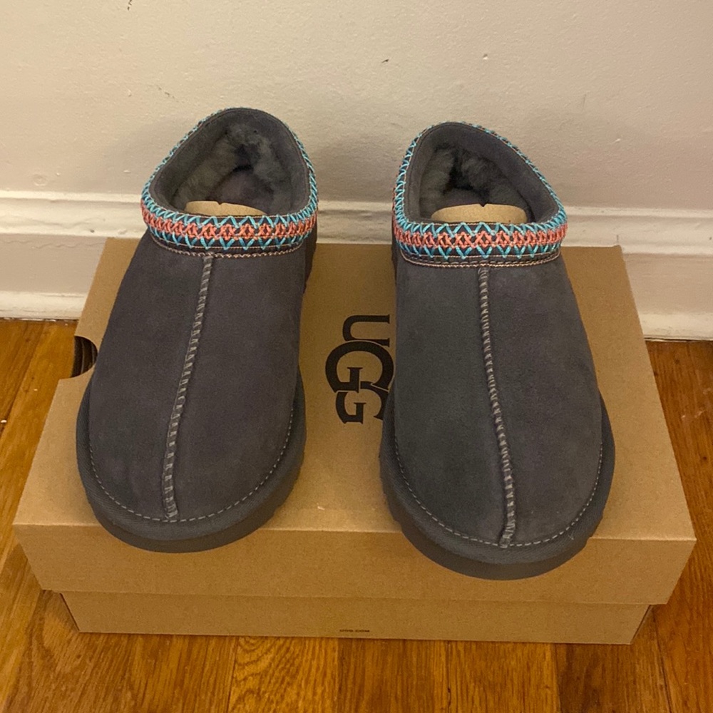UGG TASMAN (BRAND NEW)